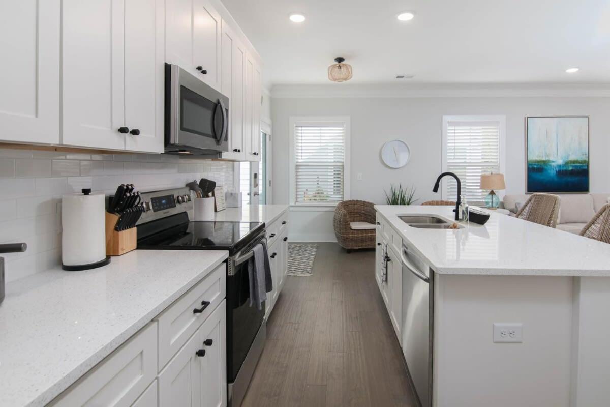 Southern Charming New Home Mins To Beach & Dwntn Charleston Exterior photo