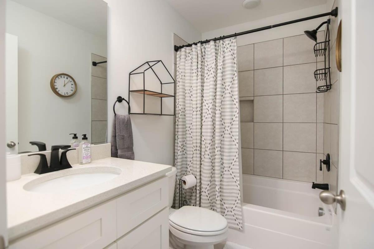 Southern Charming New Home Mins To Beach & Dwntn Charleston Exterior photo