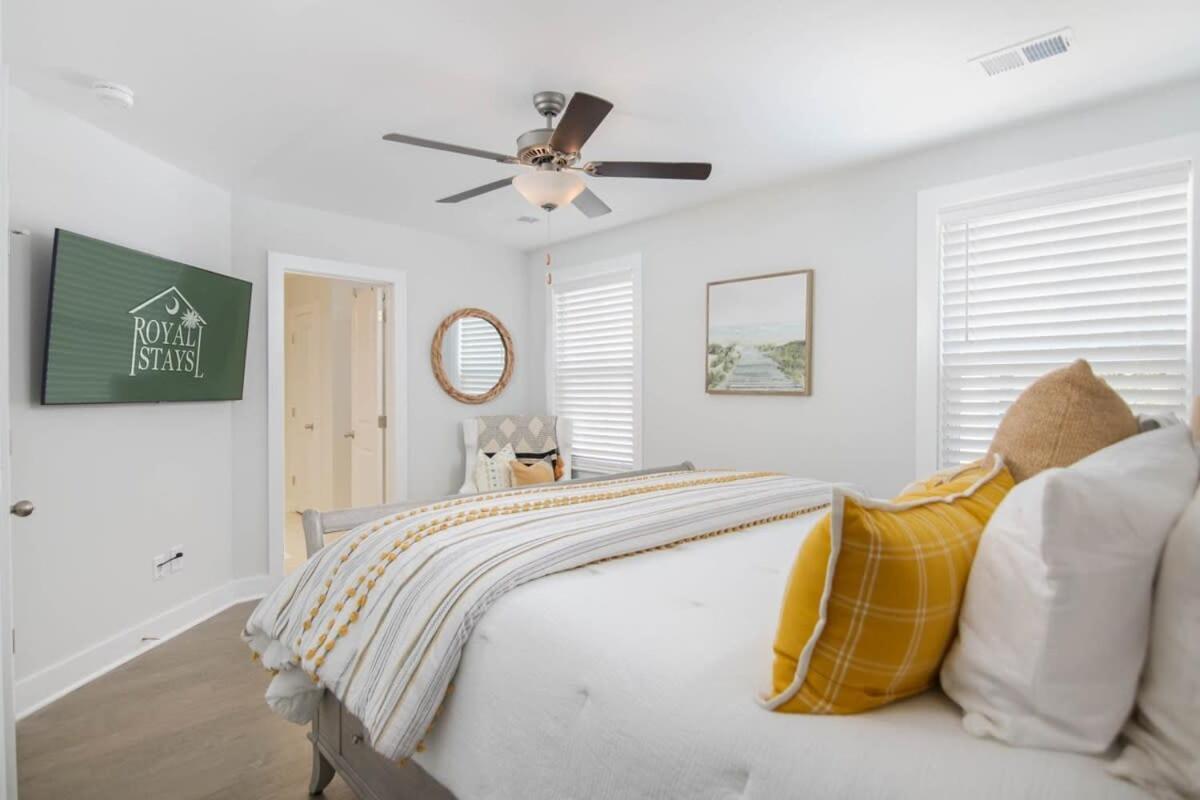 Southern Charming New Home Mins To Beach & Dwntn Charleston Exterior photo
